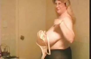 XXX لاعب كرة السلة سكس اجنبي مع حصان مارس الجنس امرأة سمراء جيزيل ليون