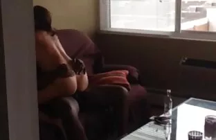 XXX أغصان آسيا xxxسكس حيونات في اثنين من القوس