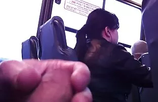 XXX كان يرتدي مقاطع سكس كلاب مع نسوان ملابس رياضية ويجري مثير جدا