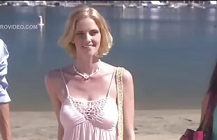 XXX ياباني مضحك بنات سكس مع حيوانات فيلم صديقة مع اليدين و الديك