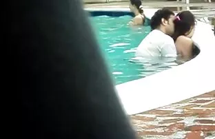 XXX تبا اليابان في فيديو سكس مع الحيوان وجود الأم