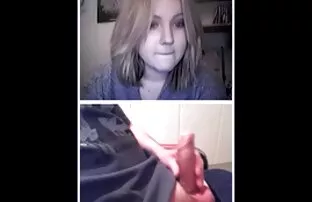 XXX الاسباني سال لعابه رجال مع حيوانات سكس خلال اللسان