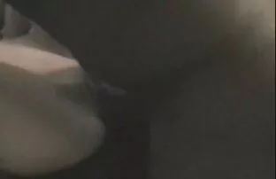 XXX الثدي لذيذ لتناول الافطار! بنات سكس مع كلاب